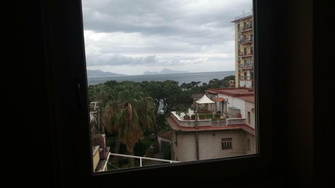 Vient E Mare Apartment Torre Annunziata Exterior photo